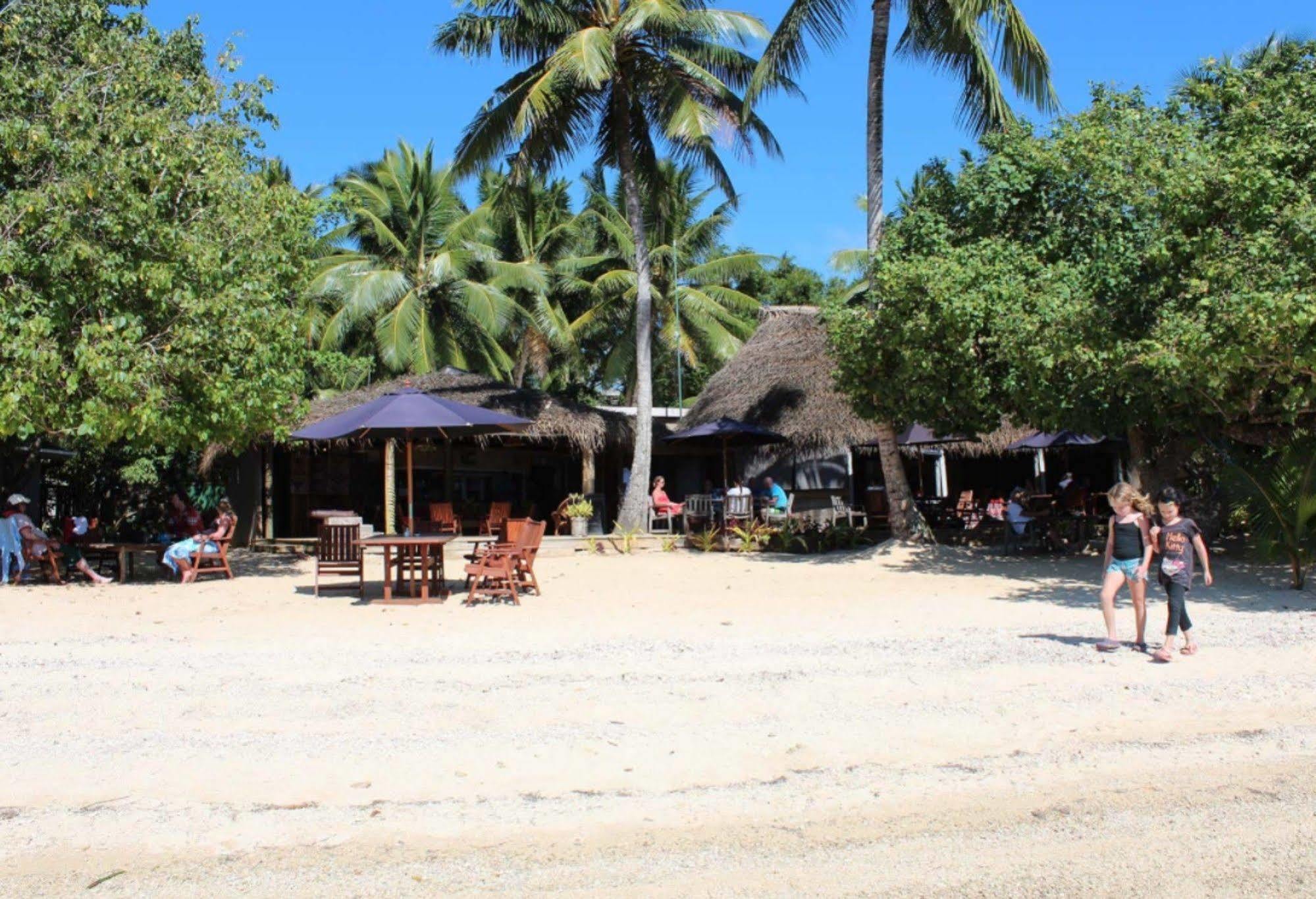 Tongan Beach Resort Utungake Exteriér fotografie